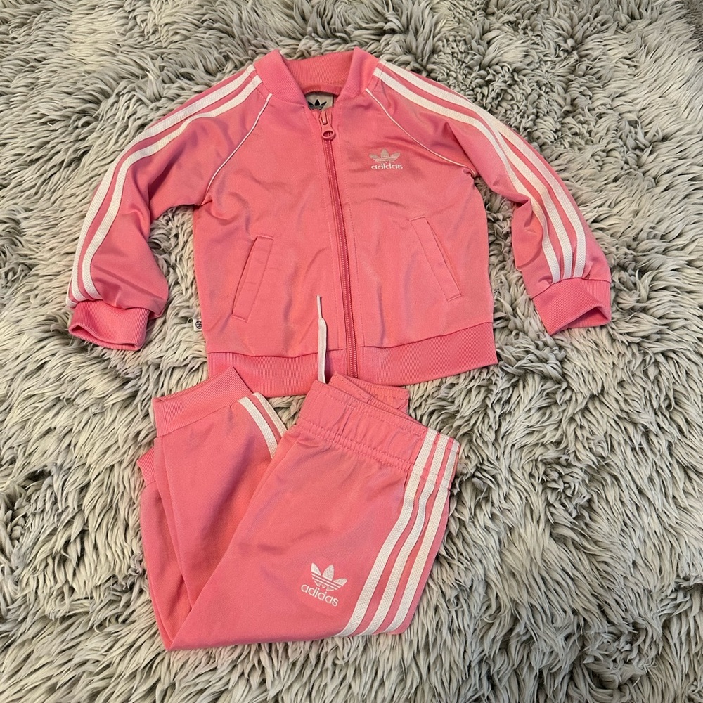 🤍 PINK ADIDAS KIDS TRACKSUIT! 🤍
